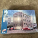 Walthers 933-2967 Ho Cornerstone Series Engineering Office Building Kit. Fixed Price $29.95.