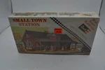 Revell 985 Ho Scale Small Town Station Train Model Kit W/ 3 Figures Scenery. Fixed Price $35.00.
